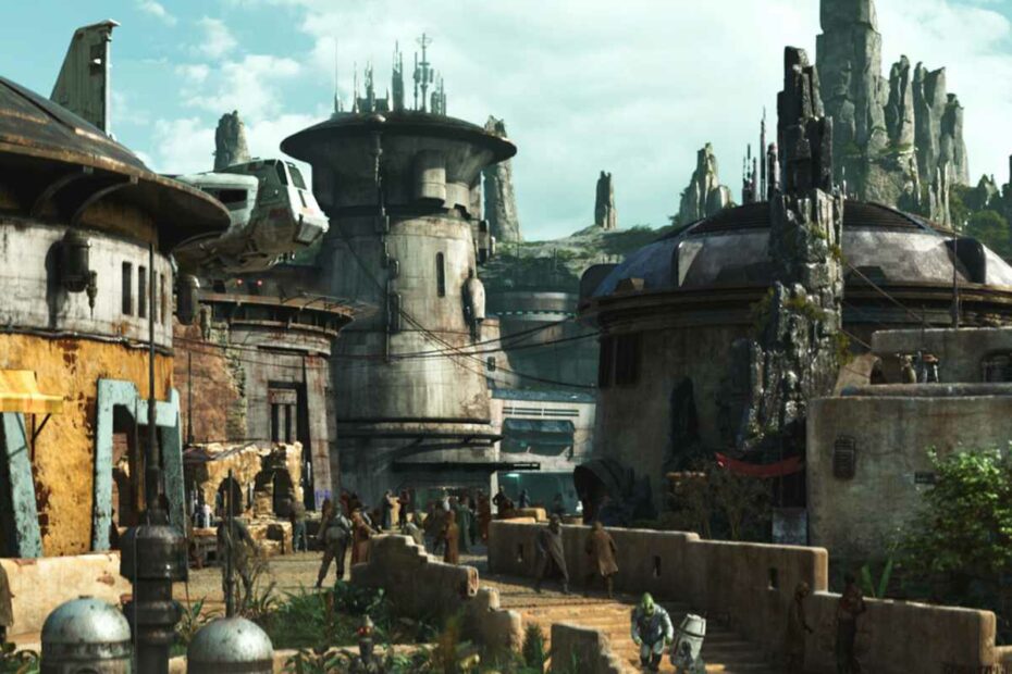Concept artwork of Black Spire Outpost for the Star Wars: Galaxy'd Edge land at the Disney Parks (Disney / Lucasfilm)